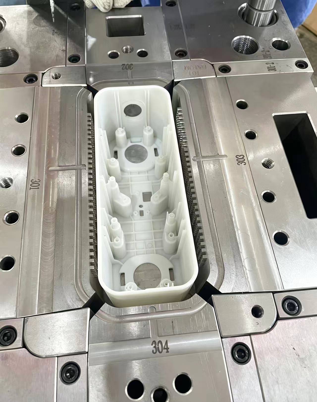 Injection molding services